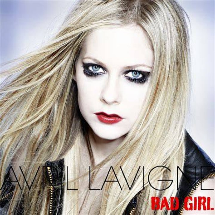 Avril Lavigne - Bad Girl (Live on Sims 3) - sims 3 music career rock branch