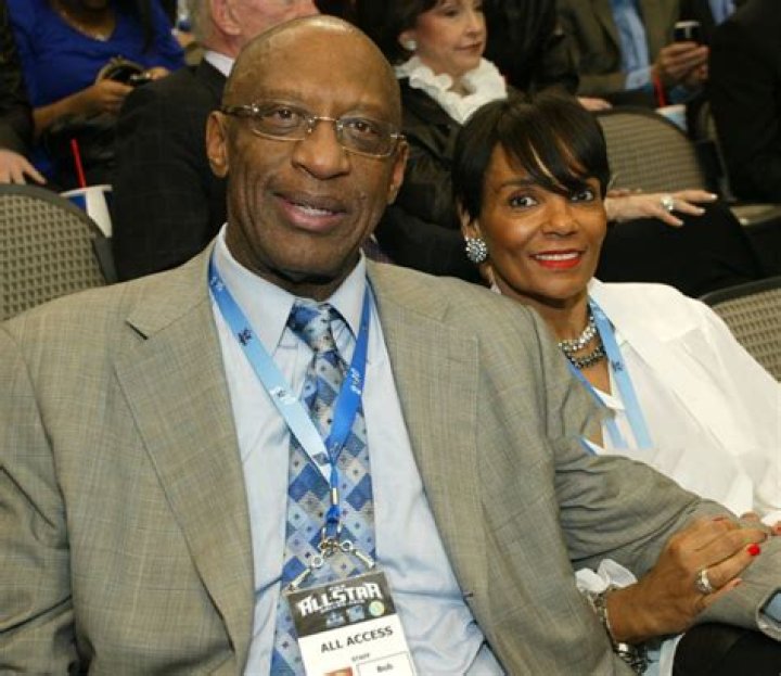 Bob Lanier Biography, Age, Height, Wife, Net Worth, Family