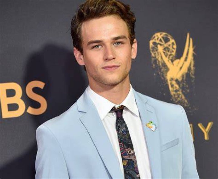 Brandon Flynn Net Worth (2023 Update)