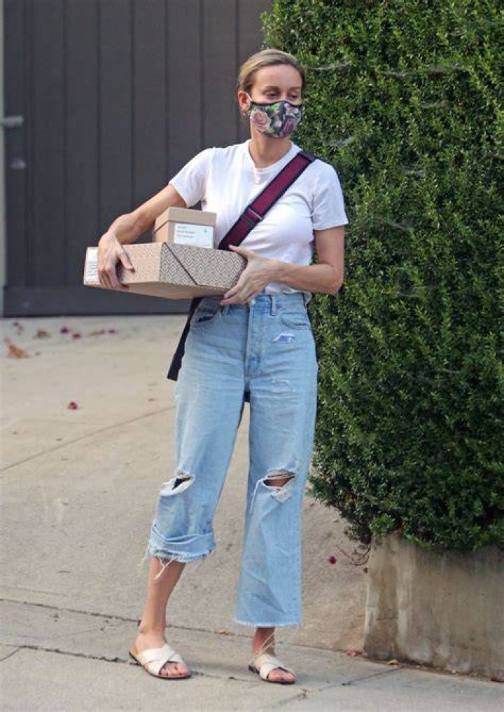Brie Larson style