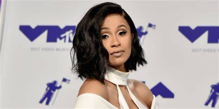 Cardi B Height, Weight, Age, Boyfriend, Family, Facts, Biography ·