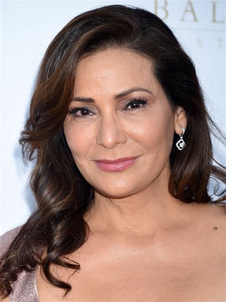 Constance Marie image