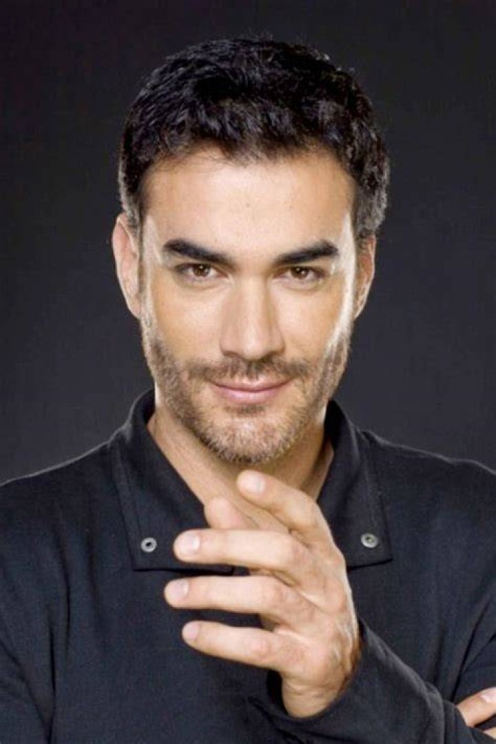David Zepeda ·