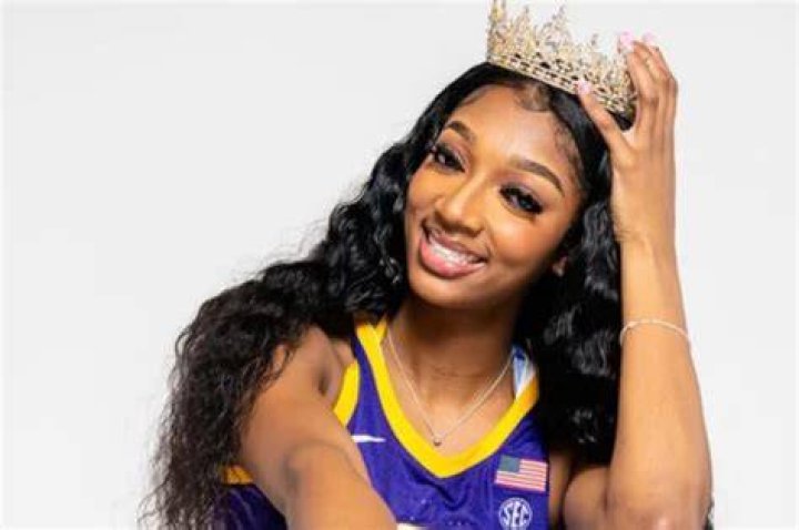 Did LSU suspend Angel Reese? Superstar reportedly off the team for bizarre reason