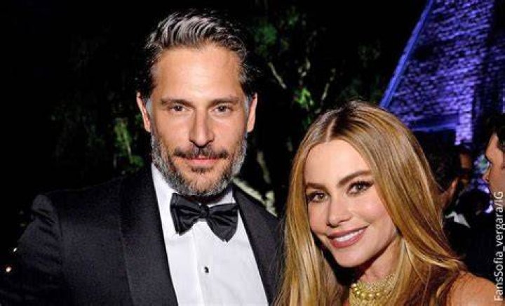 El ex de Sof&iacute;a Vergara no puede vivir sin ella y Luis Miguel est&aacute; en