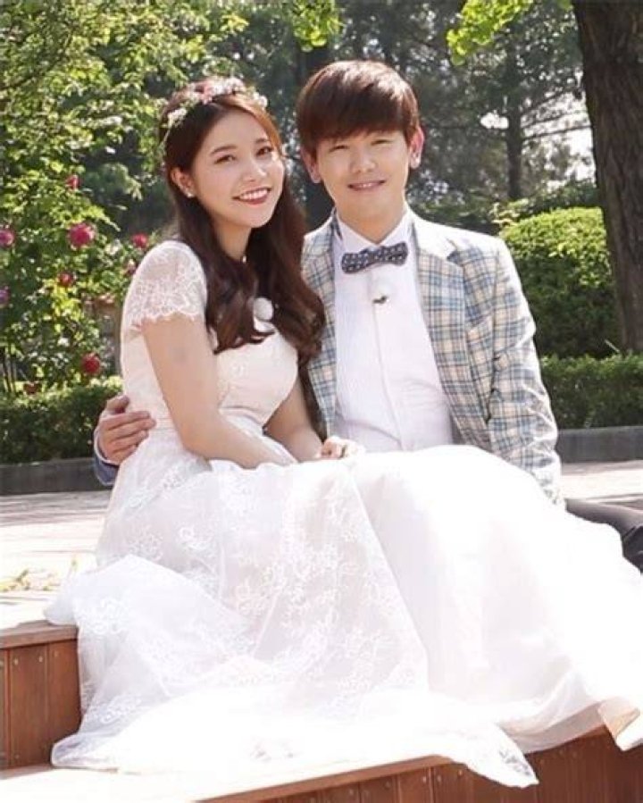 Eric Nam and Solar have a romantic igloo date on 'We Got Married