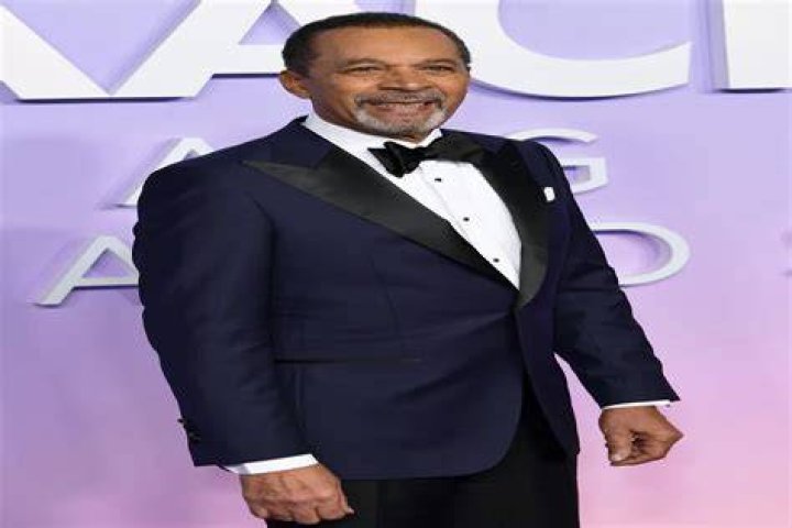 How Much Money Does Clifton Davis Make? Latest Clifton Davis Net Worth Income Salary ·
