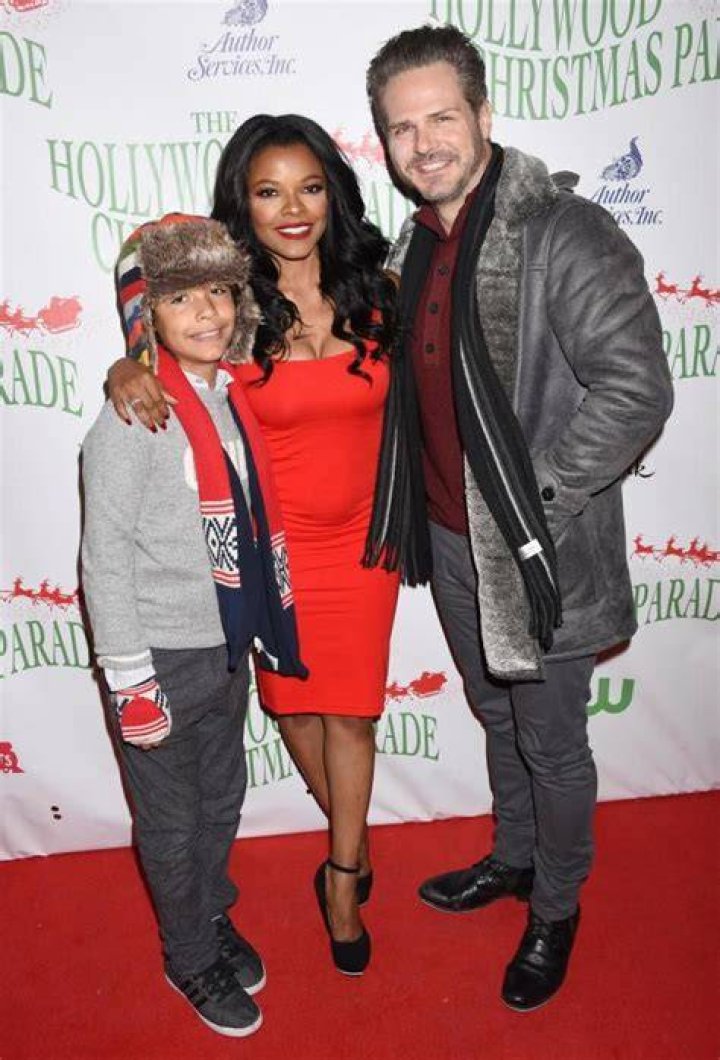 Husband Bradford Sharp, Bio, Wiki, Age, Family, Career and More usa news
