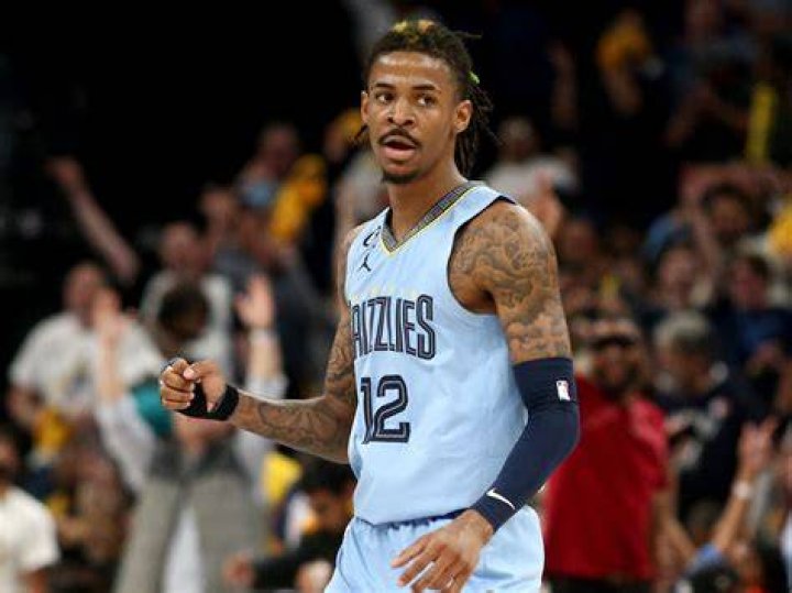 Ja Morant GriegAurelia