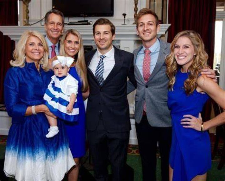 Jac Collinsworth Wife To Be Nicole De Francisco And Dating Life