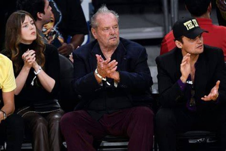 Jack Nicholson Makes a Rare Public Appearance to Cheer on the Lakers