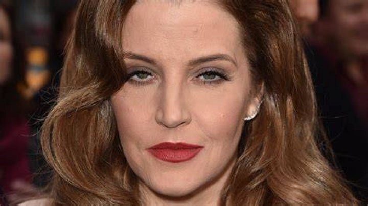 Lisa Marie Presley Net Worth, Biography, Wiki, Age, Parents, Husband