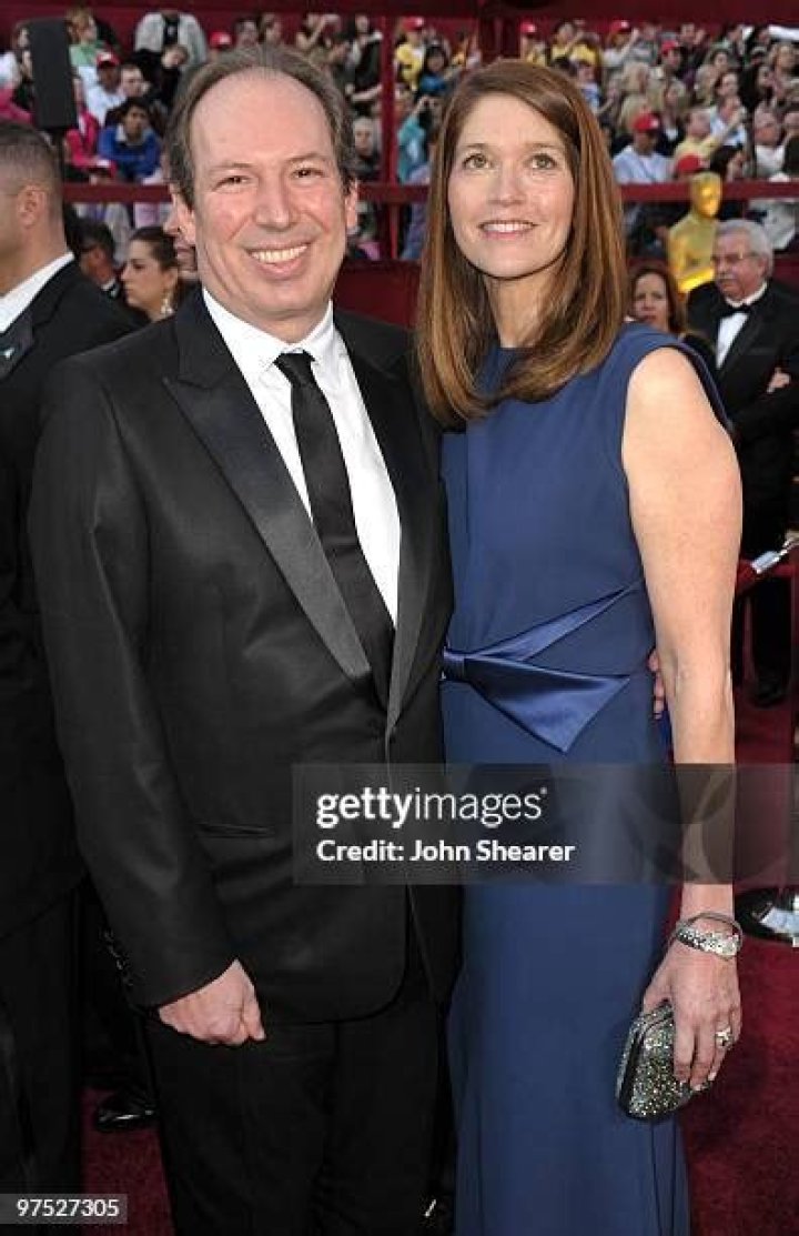 Suzanne Zimmer Wikipedia, age, birthday, husband, children, net worth 1 Suzanne Zimmer Who is Hans Zimmers second wife