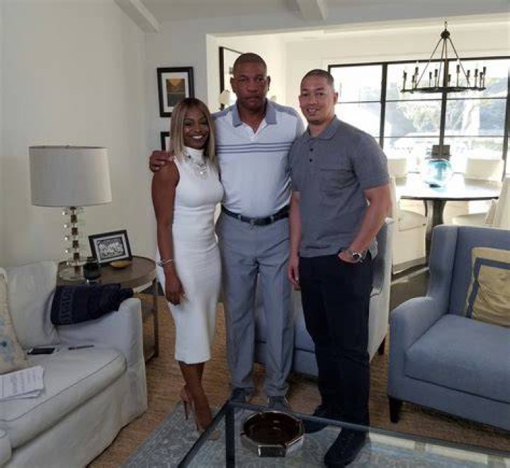 Tyronn Lue Family Photos With Parents,Brother,Sister and Girlfriend