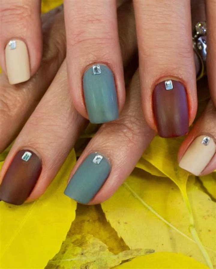 Unveiling The Enchanting World Of Fall Nail Colors: Green's Allure Explored